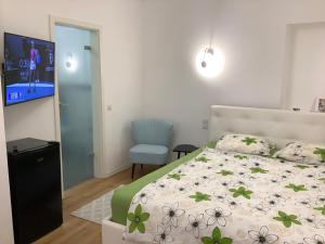 Moon Deluxe Apartment mit Küche und Bad