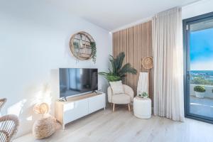 New duplex with sea view to Gibraltar & Africa and walking distance to the beach