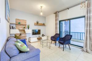 A lovely 2Br home just off Spinola Bay by 360 Estates