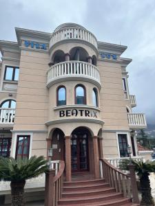 Beatrix Lux Hotel - 3hvězdičkové hotely ve městě Budva