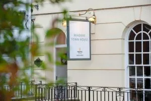 Bendene Townhouse - Exeter - Whitestone