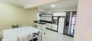 Belíssimo Apto Frente Morada do Sol