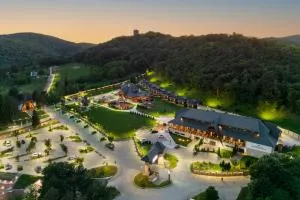 Etno Naselje Vrdnička kula - Grgeteg