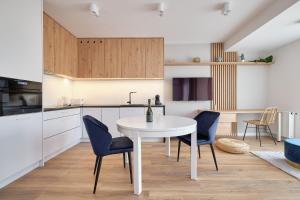 Studio nad rzeką 73, Rynek 500 m