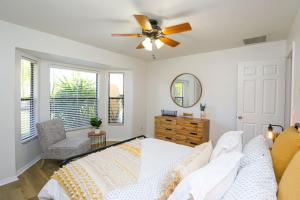 Sunny Naples 3BR Retreat with Solar Heated Pool and BBQ
