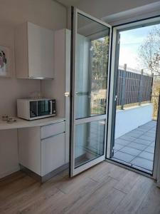 [Como-Svizzera] La casa di Betty