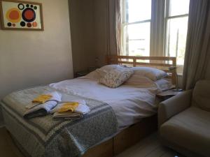 Stylish Two Large Double Bedroom House in Central Harrogate with on street parking