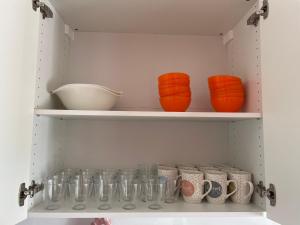 Villas Orange Villa on the Cote d'Azur 6BR 11pax AC Private Heated Pool BBQ Mountain View : photos des chambres