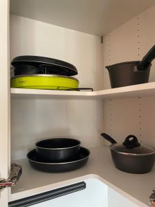 Villas Orange Villa on the Cote d'Azur 6BR 11pax AC Private Heated Pool BBQ Mountain View : photos des chambres