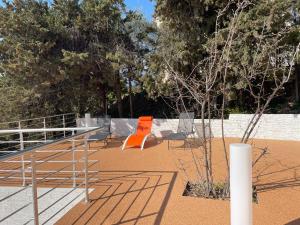 Villas Orange Villa on the Cote d'Azur 6BR 11pax AC Private Heated Pool BBQ Mountain View : photos des chambres