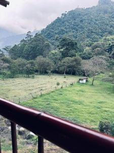 Cabaña Canto de las Aguas Cañón del Combeima