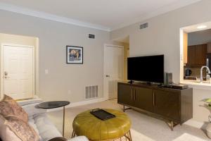 Blueground Waltham gym wd nr shopping BOS-1026