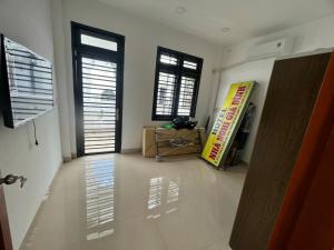 Nhà nguyên căn full nội thất