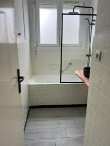 Appartements COSY F3 PROCHE CENTRE : photos des chambres