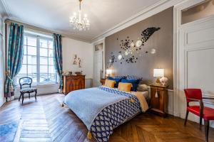 Appartements Appartement Haussmannien d’Artiste, exception, quai de Saone balcon+Parking : photos des chambres