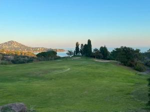 Grand Appartement avec 2 Véritables Chambres Cap Esterel vue mer et Estérel