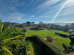 Grand Appartement avec 2 Véritables Chambres Cap Esterel vue mer et Estérel