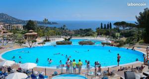 Grand Appartement avec 2 Véritables Chambres Cap Esterel vue mer et Estérel