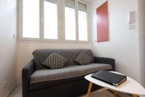 Appartements studio lumineux a BORDEAUX CHARTRONS / JARDIN PUBLIC : photos des chambres