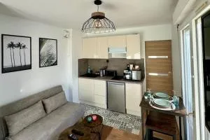 New appart avec balcon à Evry - Proche Paris - RER 5 min - Wifi - Ris-Orangis