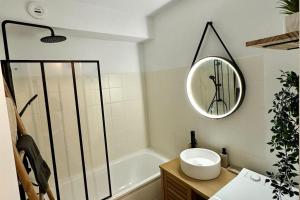 New appart avec balcon à Evry - Proche Paris - RER 5 min - Wifi