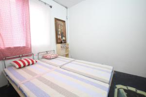 Phòng giường đôi hoặc 2 giường có phòng tắm riêng (Double Or Twin Bed with Private Bathroom)