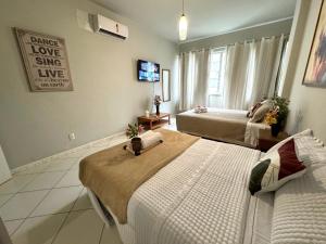 Na Quadra da Praia Posto 5 NSC1137-401