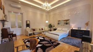 Opera View Residence - Live in Luxury