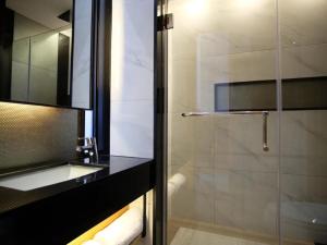 Cuarto Hotels Cebu