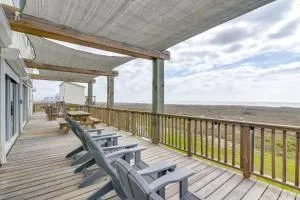Boardwalk to Beach Ocean-View Surfside Home! - Angleton