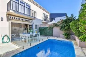 Opulence By Khove - Main Beach