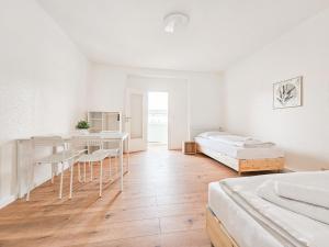 Tolstov Apartments - 2 Zimmer Wohnung - 25 Min zur Messe DUS