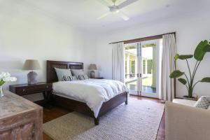 Tara fully fenced pool and pest control done regularly and can be done before booking