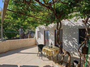 Apartments with a parking space Babino Polje, Mljet - 22322 