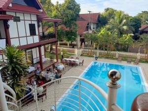 Kongmany Colonial House