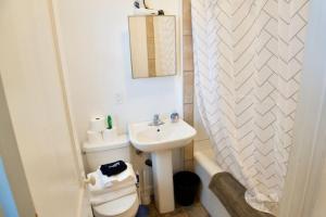 Cozy Studio Perfect for Business Travelers Downtown
