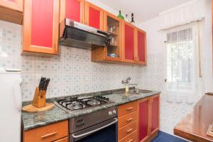 Apartments with parking space Umag - 22520