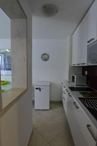 Apartments with parking space Umag - 22521