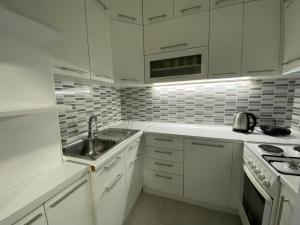 FIA HOUSE Hrom