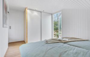 Awesome Home In Brovst With Wifi