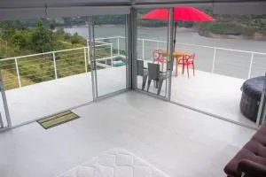 Altavista Tinyhouse - Batá