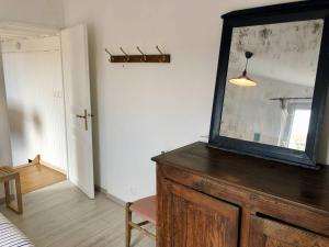 Maisons de vacances Maison Le Chateau-d-Oleron, 3 pieces, 4 personnes - FR-1-246A-282 : photos des chambres