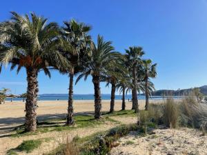 T2 climatisé 3* avec Loggia, Parking sécurisé, WiFi, proche plage - Bormes-les-Mimosas - FR-1-610-98