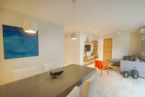 Amazing Anah With Hidromasaje