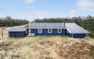 Awesome Home In Brovst With Wifi