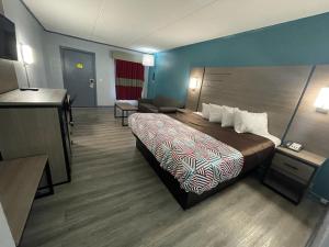 Standard King Room room in Jackson Motel
