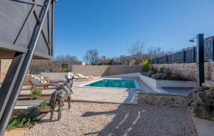 2 Bedroom Nice Home In Biorine