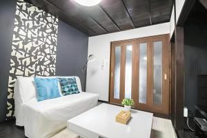 Yagara Terrace House A