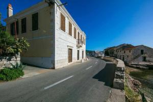 Seafront apartment Jurkovica