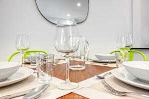 Beco Santa Emilia 2H, a Home in Madeira